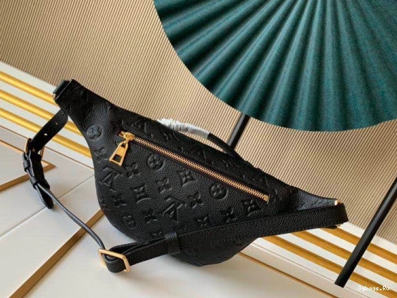 EXCHANELUSIVE BUMBAG VUITTON DIGITAL LOUIS MONOGRAM - PRELAUNCH EMPREINTE 0405